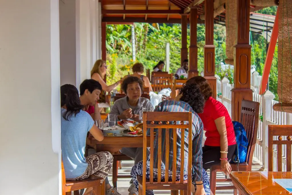 Satyodaya Educational Training Centre Kandy Bed & Breakfast